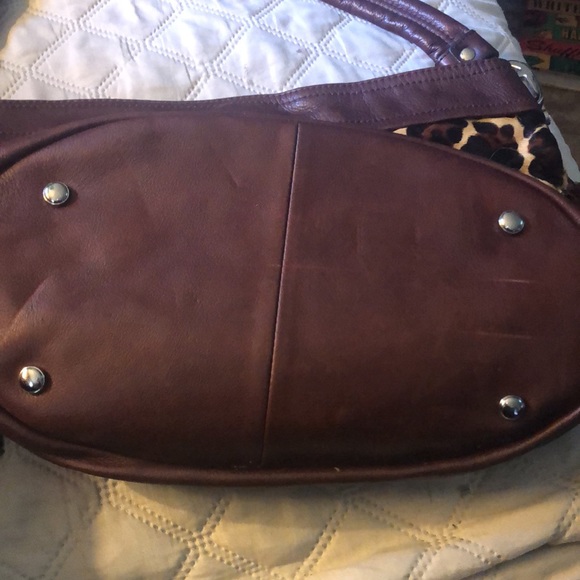 B.Makowsky Leopard Print & Fringe Bag EUC - Picture 5 of 6